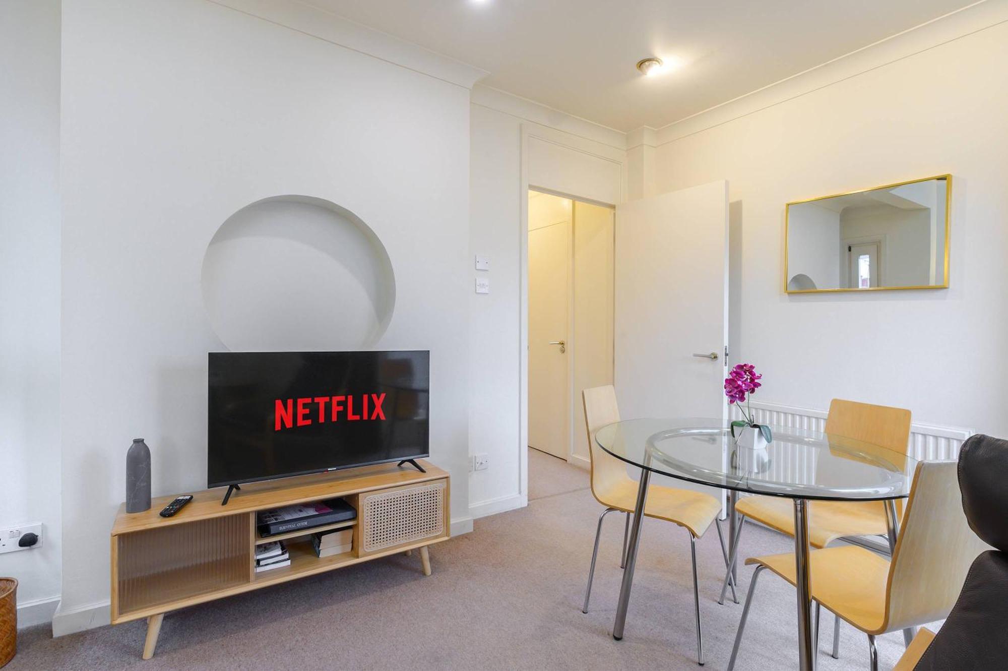 The Aristocrat - Fitzrovia - By Frankie Says Apartment London Bagian luar foto