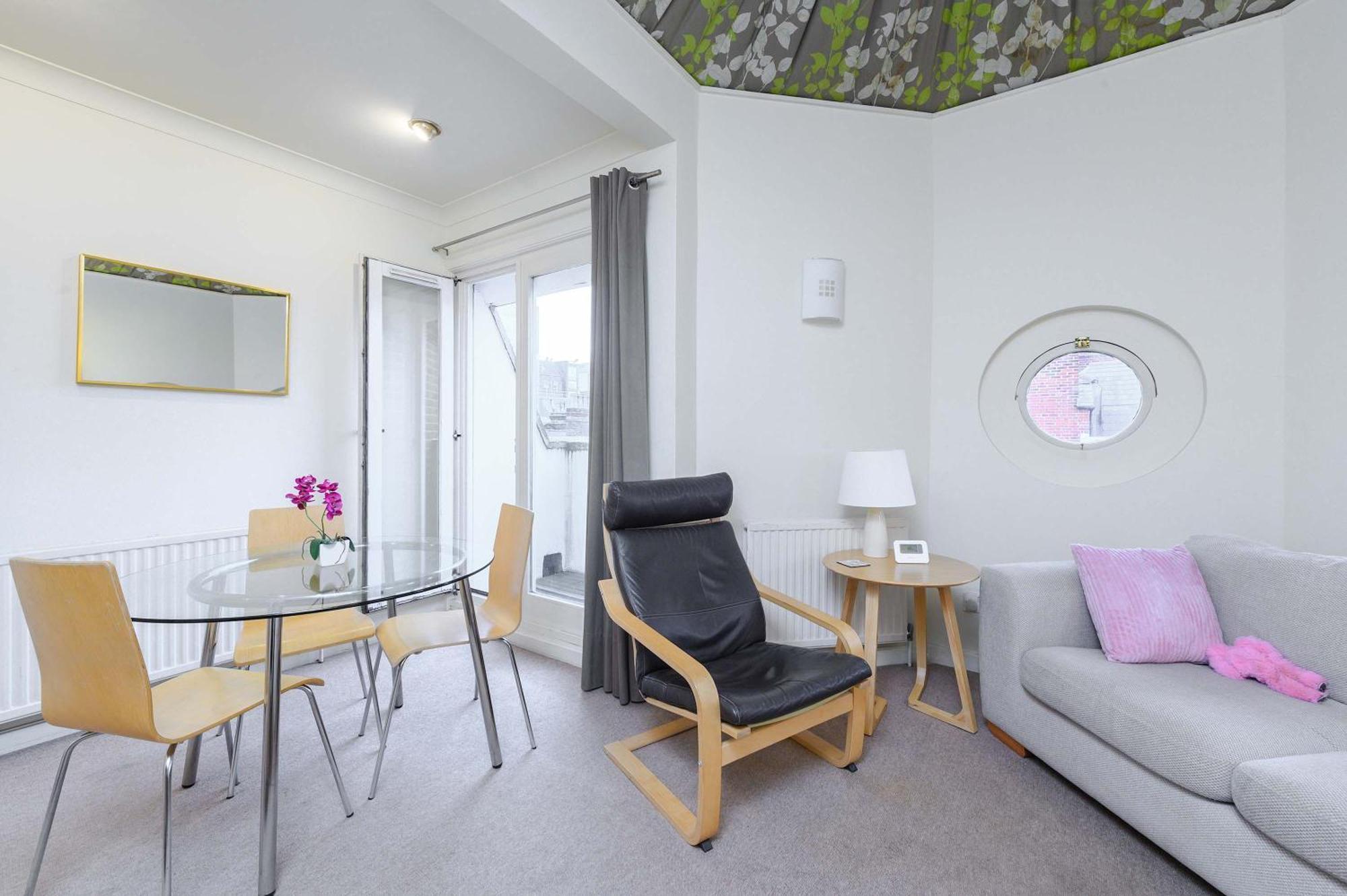 The Aristocrat - Fitzrovia - By Frankie Says Apartment London Bagian luar foto